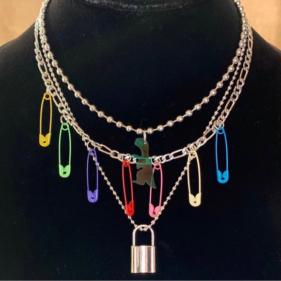 New Dinosaur Charm Chunky Chain Layer Necklace - Picture 4 of 4
